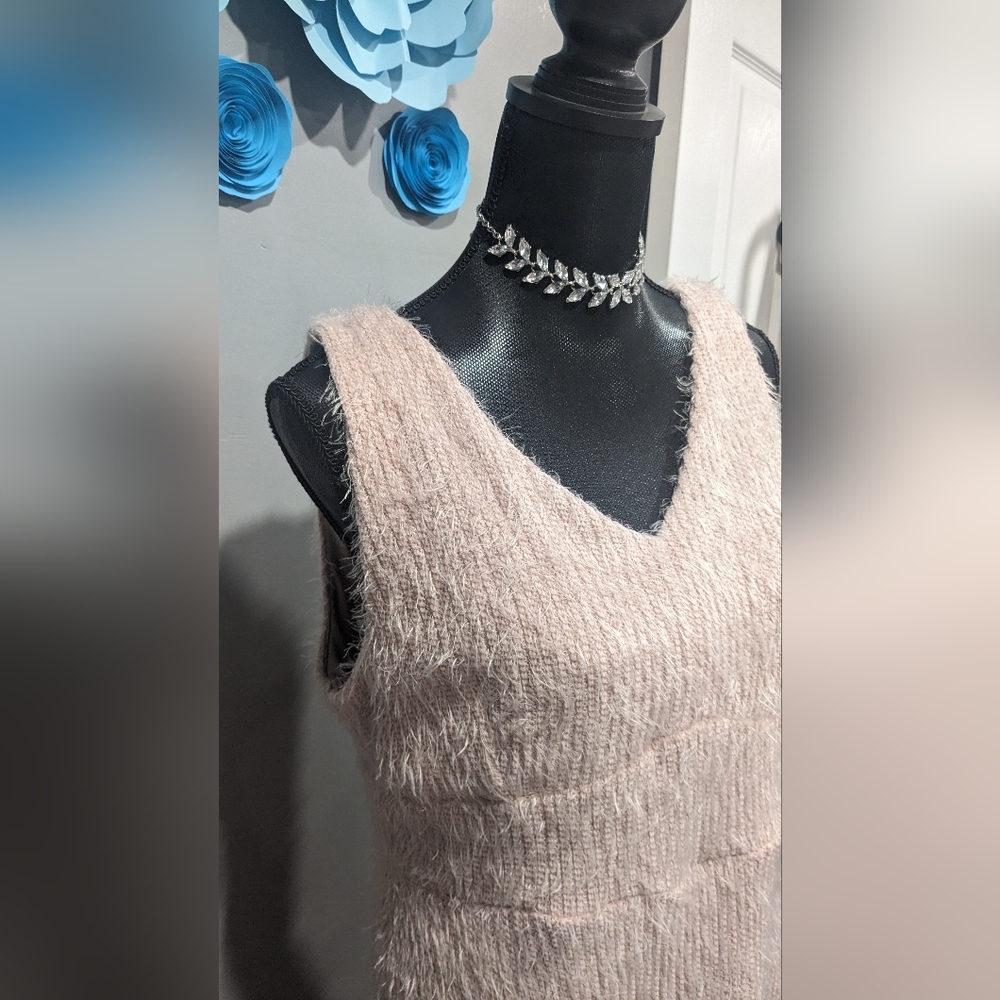 💚 Vylette Sweater Skater Dress - Picture 2 of 3